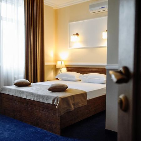 Astoria Hotel Кишинев Екстериор снимка