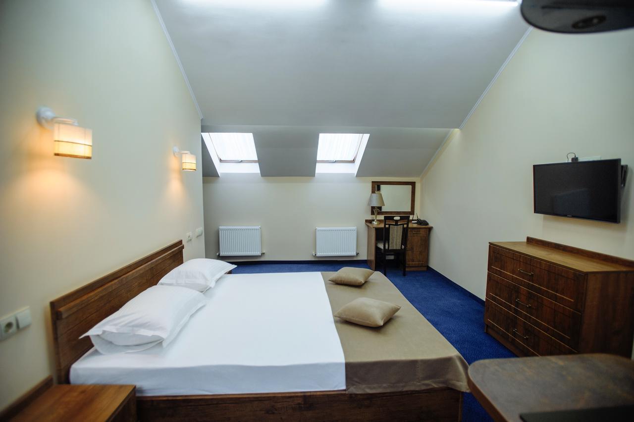 Astoria Hotel Кишинев Екстериор снимка
