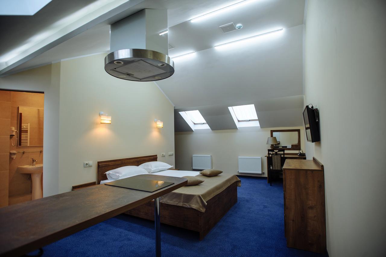 Astoria Hotel Кишинев Екстериор снимка