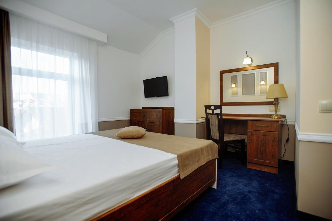 Astoria Hotel Кишинев Екстериор снимка