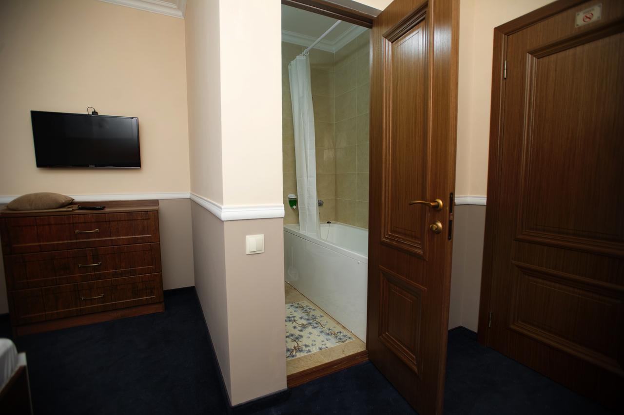 Astoria Hotel Кишинев Екстериор снимка