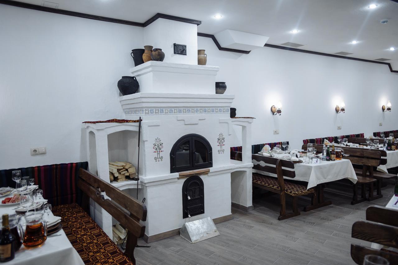 Astoria Hotel Кишинев Екстериор снимка