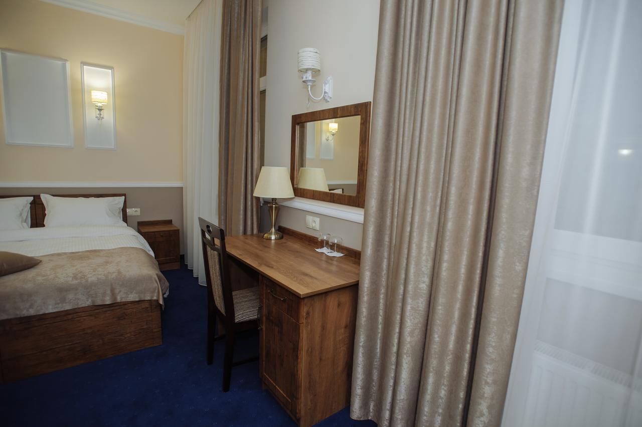 Astoria Hotel Кишинев Екстериор снимка